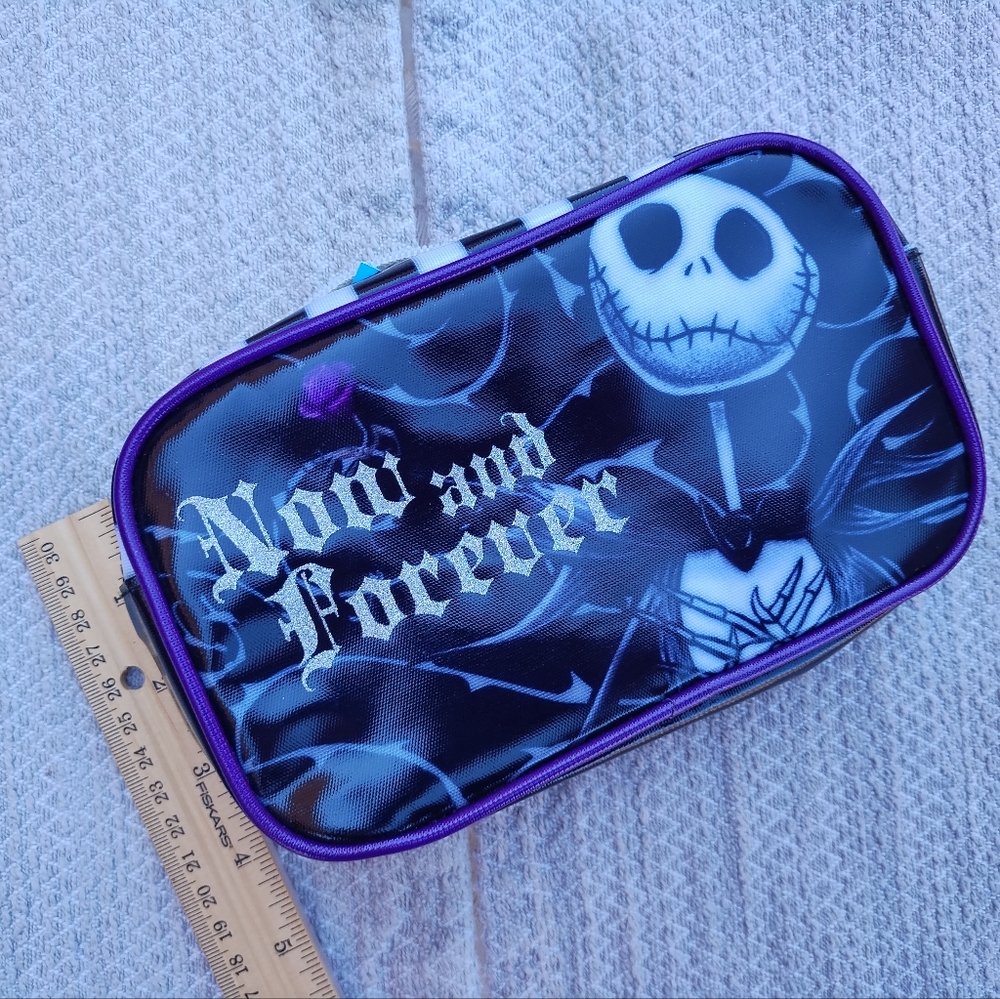 *HT Nightmare Before Christmas Makeup bag EUC?